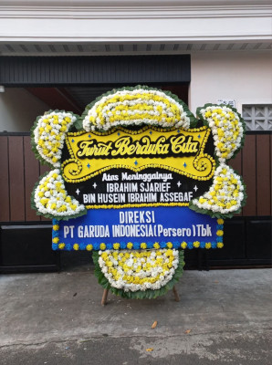 Papan Bunga Duka di Karya Mulya